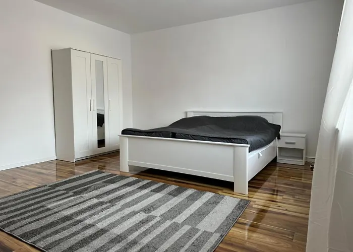 Zentral Gelegene In * Kiel